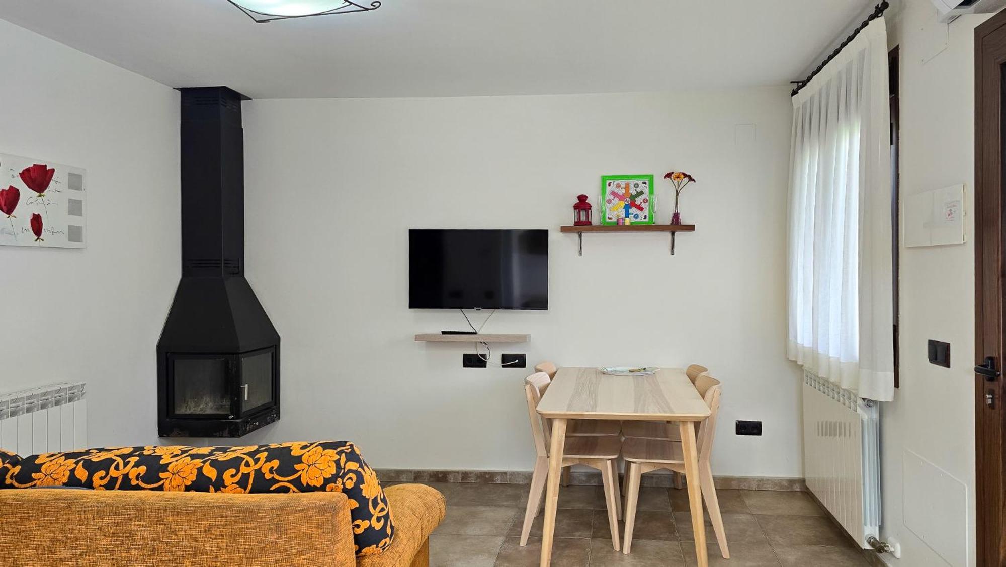 Гостевой дом Casas La Ribera Ordesa Эскалона Экстерьер фото