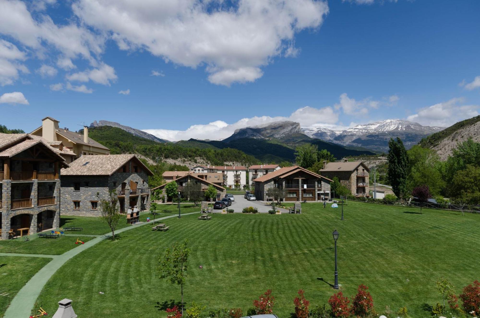 Гостевой дом Casas La Ribera Ordesa Эскалона Экстерьер фото